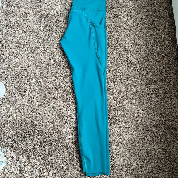 Lululemon fast and free 25” leggings - Picture 4 of 5